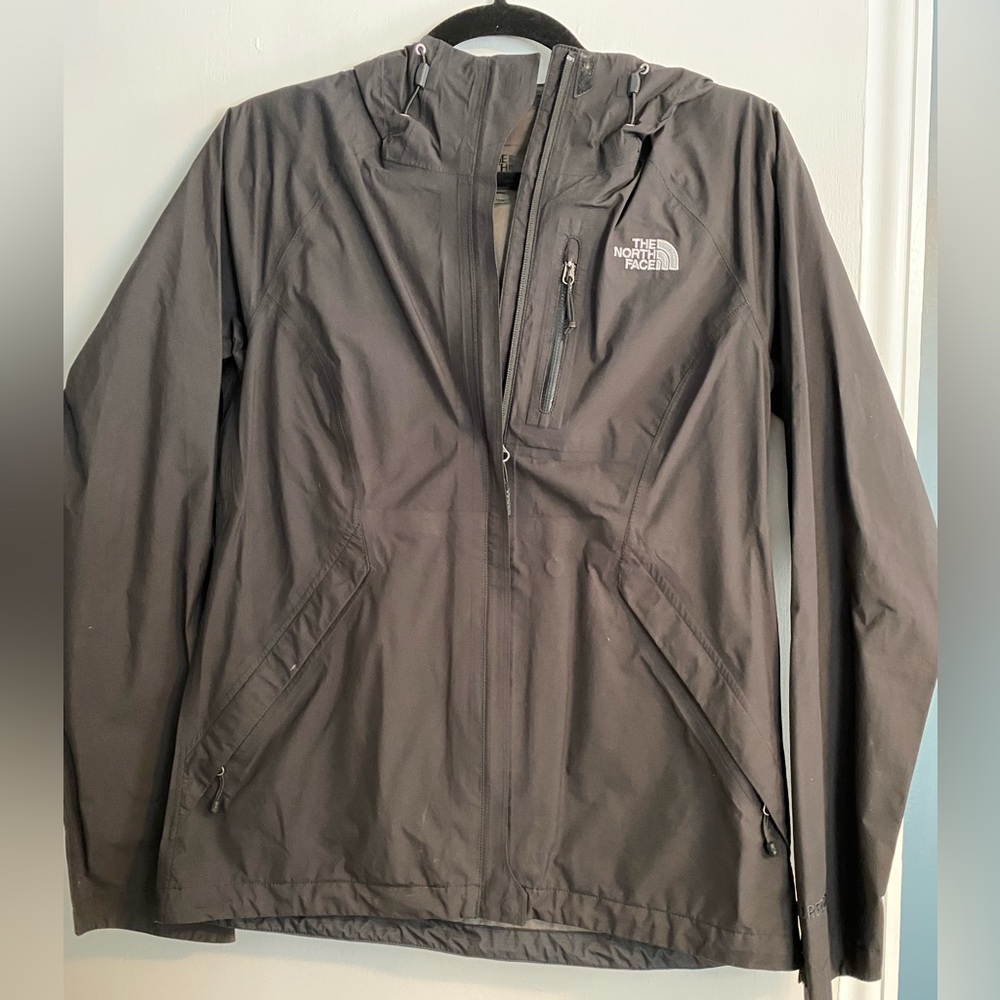 EUC Black The North Face Raincoat